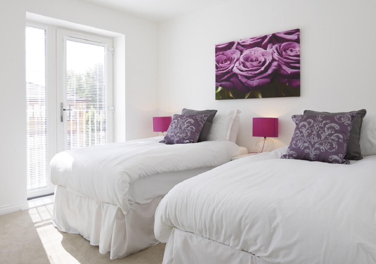 Shortstaymk Campbell Park: Serviced With Sky Sports & Free Wi-fi * Milton Keynes