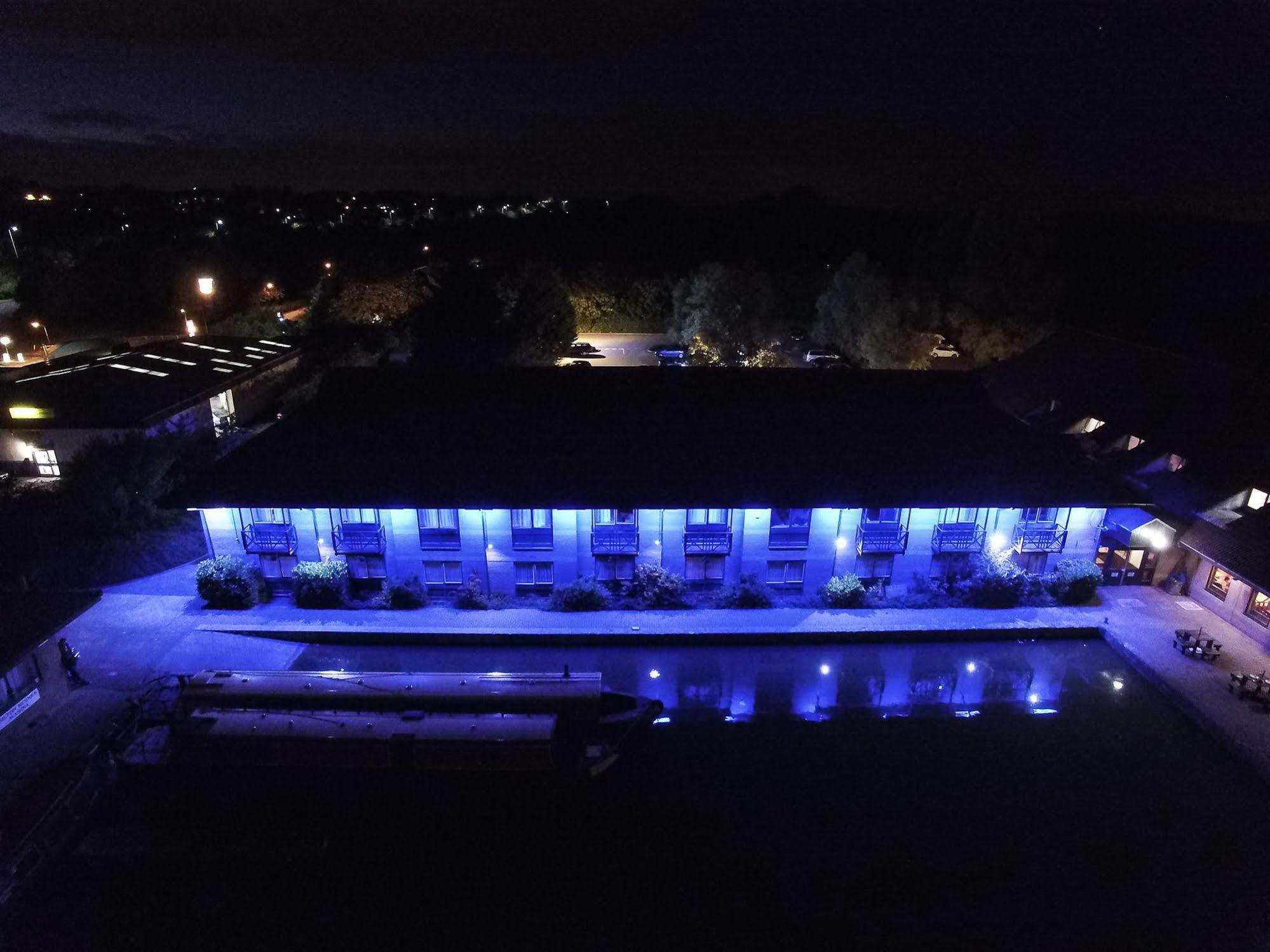Peartree Waterside Hotel 3*