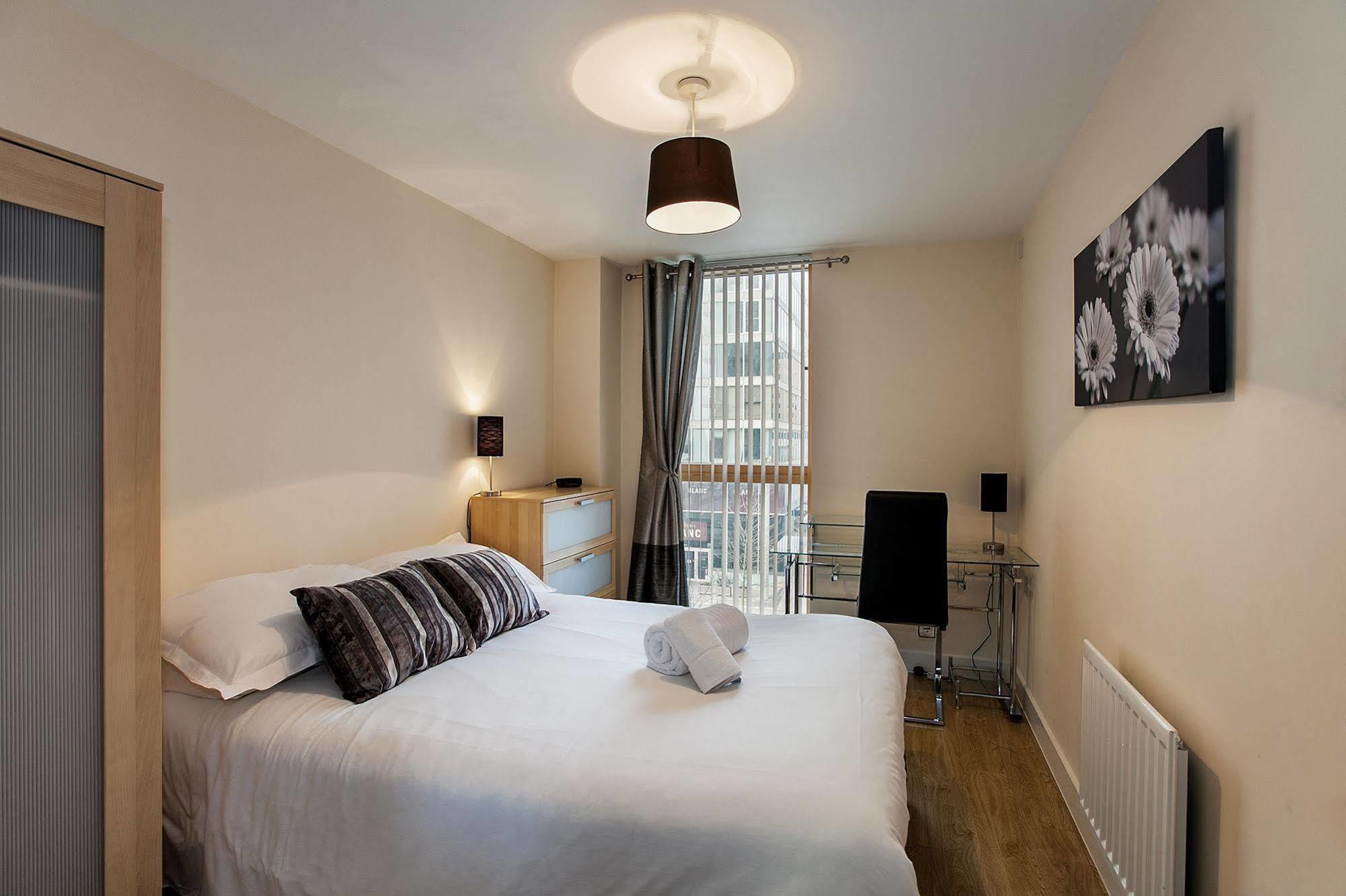 Hotel Vizion By Shortstaymk Milton Keynes
