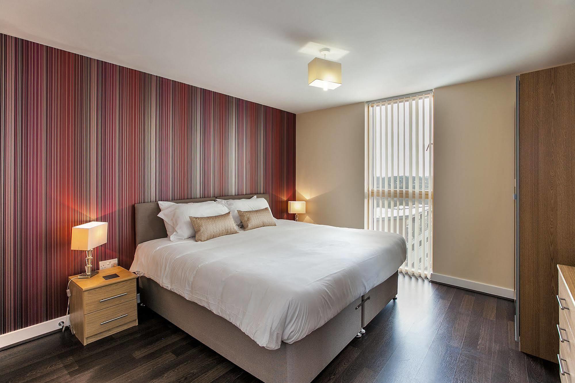 Vizion By Shortstaymk Hotel