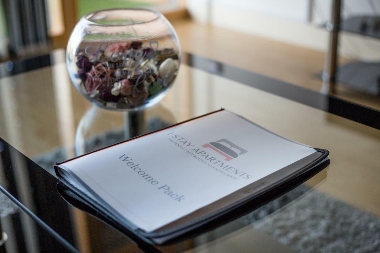 Apartment Istay At Vizion - Fully Equipped Modern Serviced With Balconies, Self Check-in, Superfast Broadband & Netflix, Free Underground Parking, 24h Security, Rooftop Gardens, Located In Mk Milton Keynes