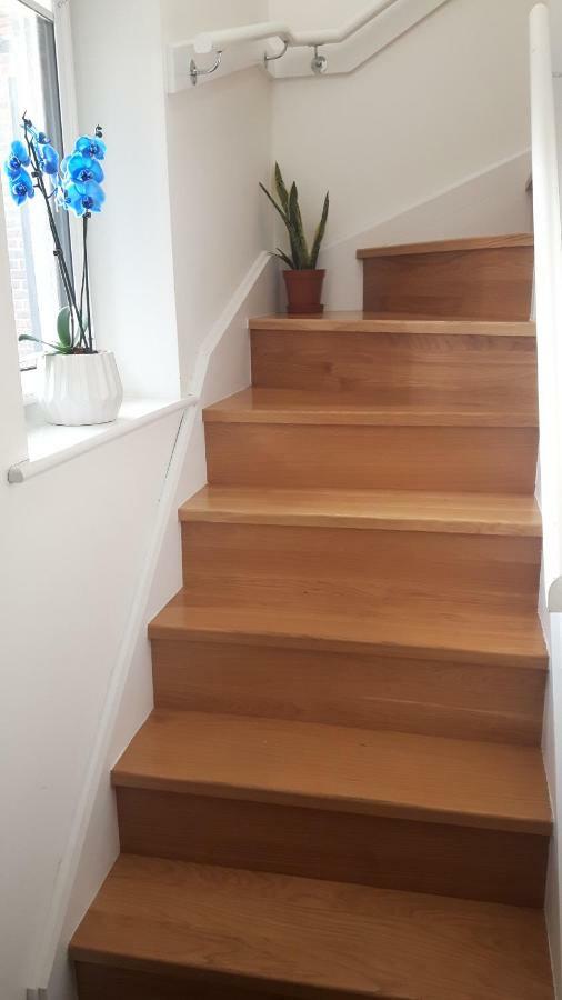 Lavi's House-east Milton Keynes