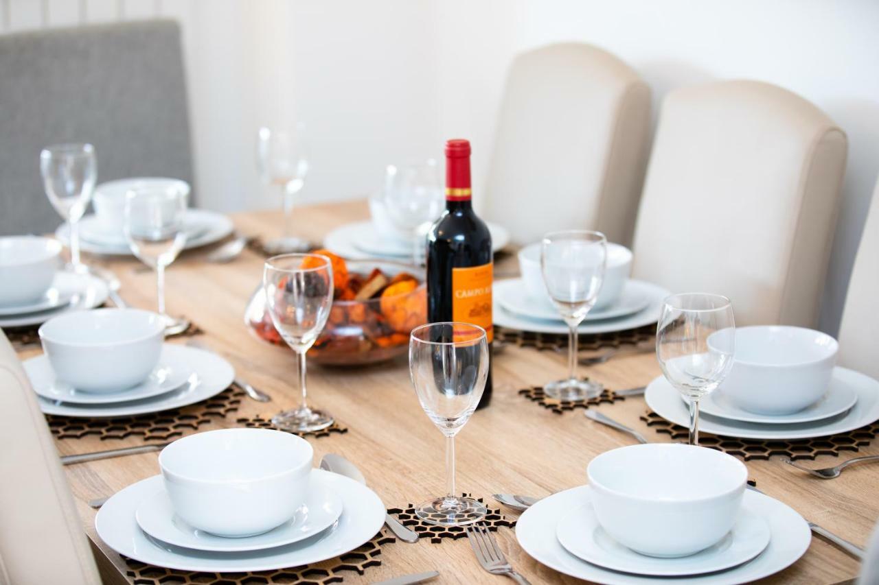 Brightleap Apartments: Modern Home-away With Entertainment & Amenities Apartamento *
