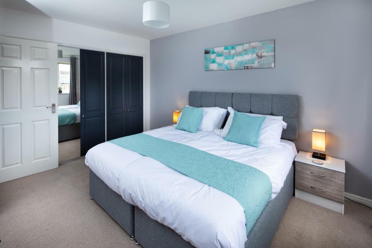 Apartamento Brightleap Apartments: Modern Home-away With Entertainment & Amenities *