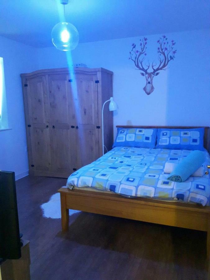 Bed & Breakfast Lavi's House-east *