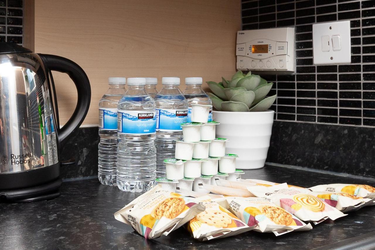 Apartment Central Garden House: Family-friendly With Free Parking Milton Keynes