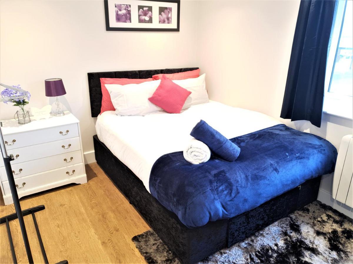 Spacious Contractor House For Large Groups- Up To 4 Private Parking By Ideyfine *