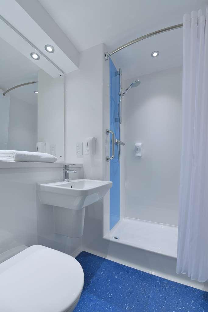 Travelodge Shenley Church Hotel