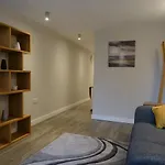 Topaz Properties One Bedroom Executive Apartment Cmk