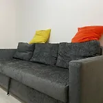 Central Milton Keynes Hub Two Bedroom & Two Bathrooms Serviced Apartment