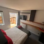 Larmins Room