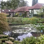 South Lodge
