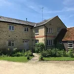 Home Farm Bed & Breakfast