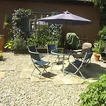 Sunshine House B&B