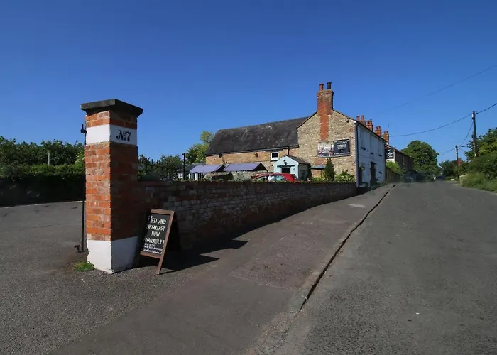 The White Lion At Wicken