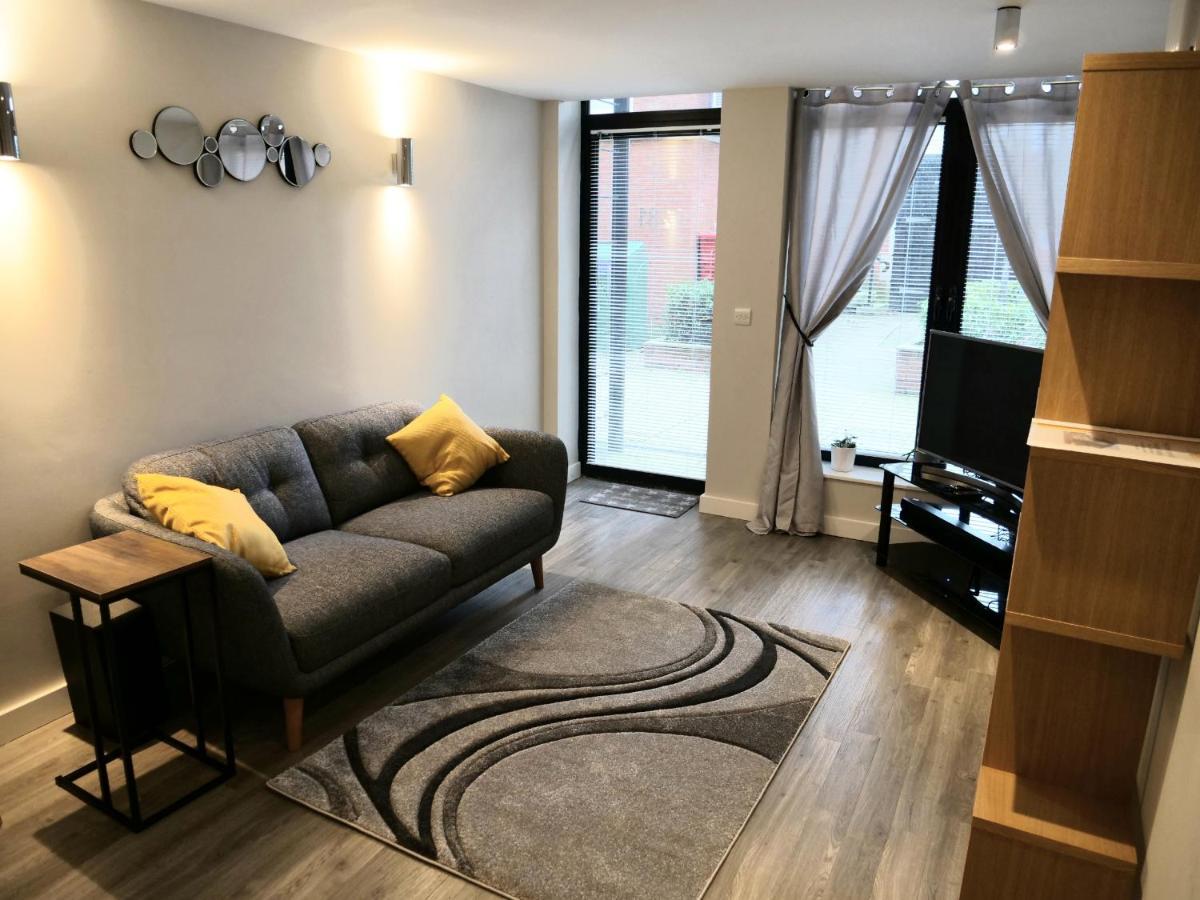 Topaz Properties One Bedroom Executive Cmk Apartment Milton Keynes