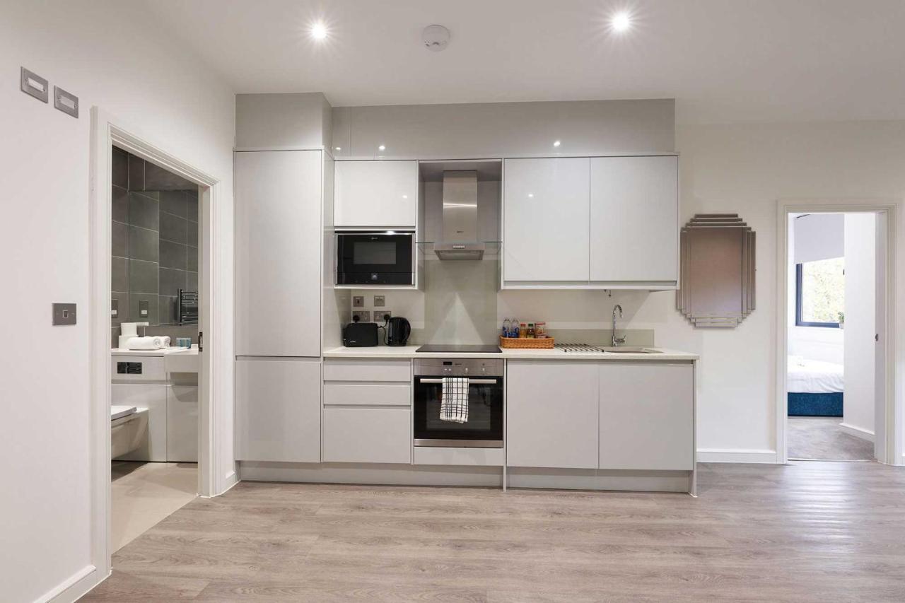 Luxustay Clyde House Milton Keynes