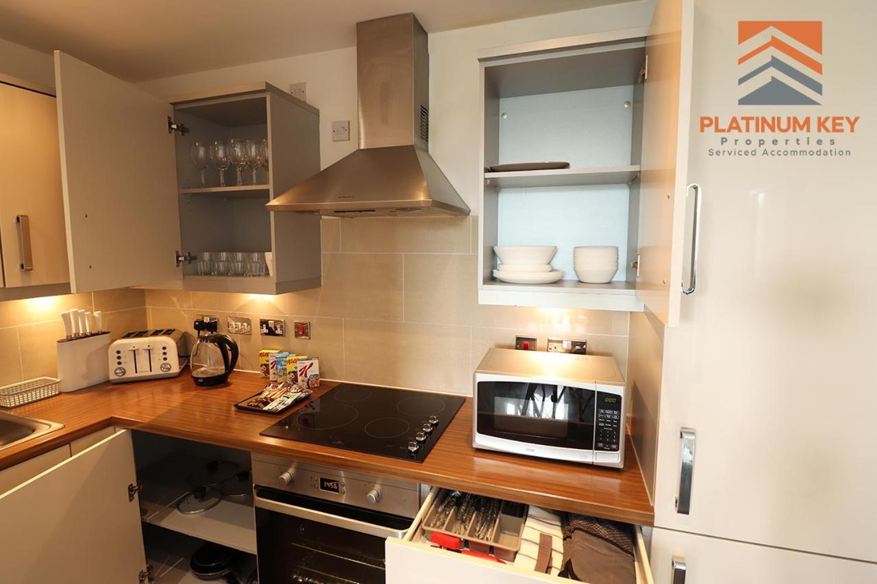2 Bed In Hub By Platinum Key Properties *