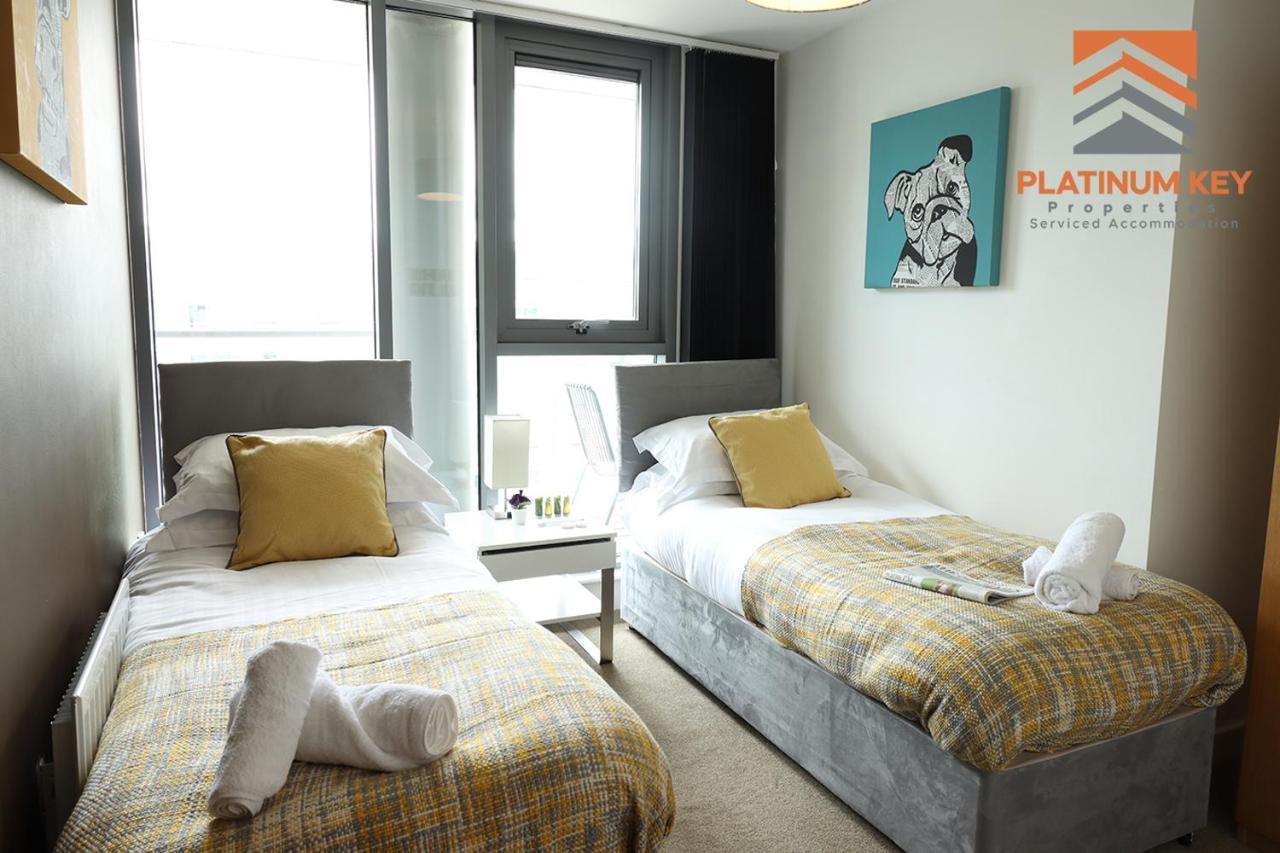 2 Bed In Hub By Platinum Key Properties * Milton Keynes