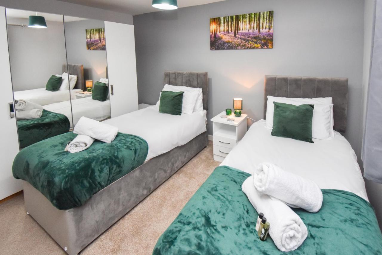 Luxury Boutique House - Close To Mk Center Holiday home Milton Keynes