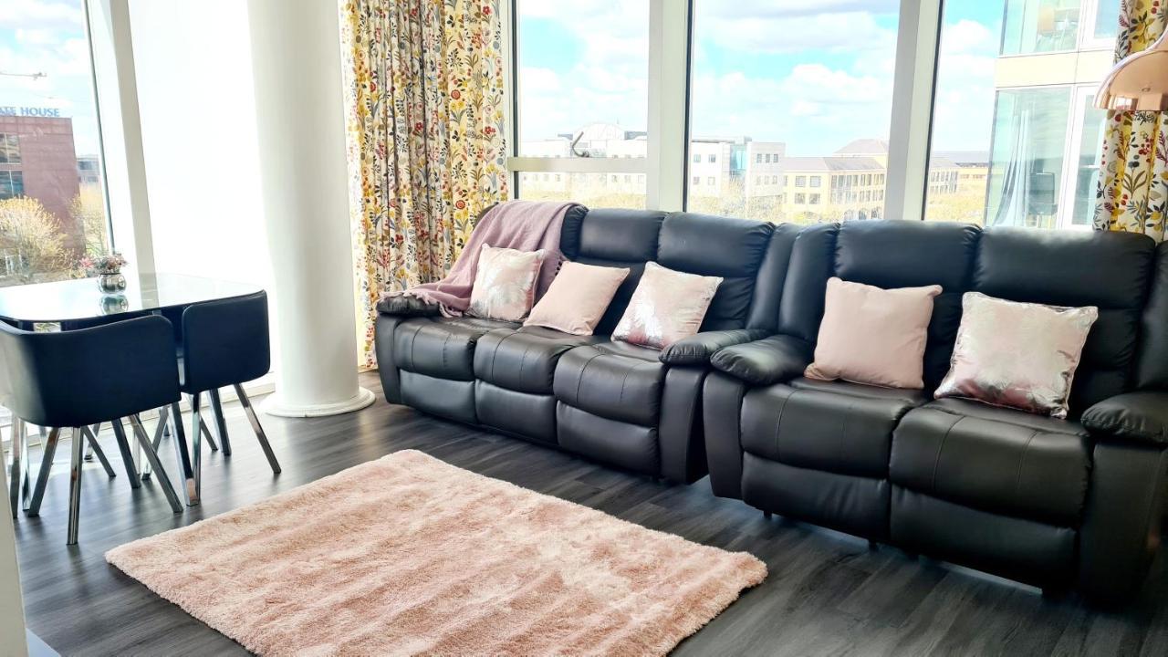 Blue Diamond Apartment