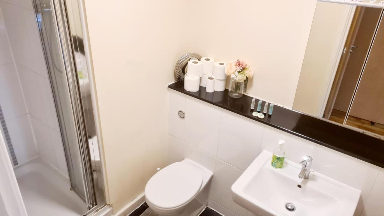 Blue Diamond Apartment Milton Keynes