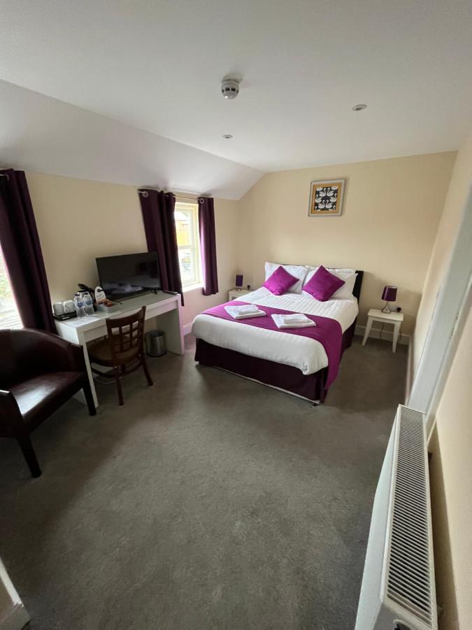 Hotel The Swan @old Stratford