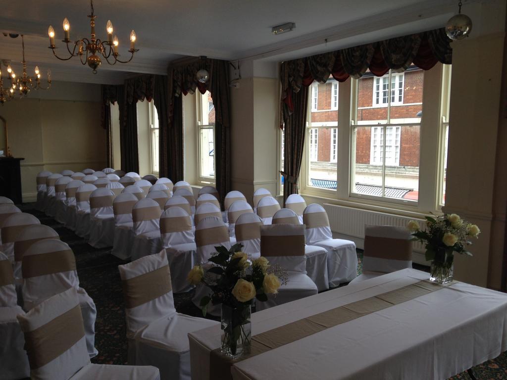 Swan Revived Inn 3*