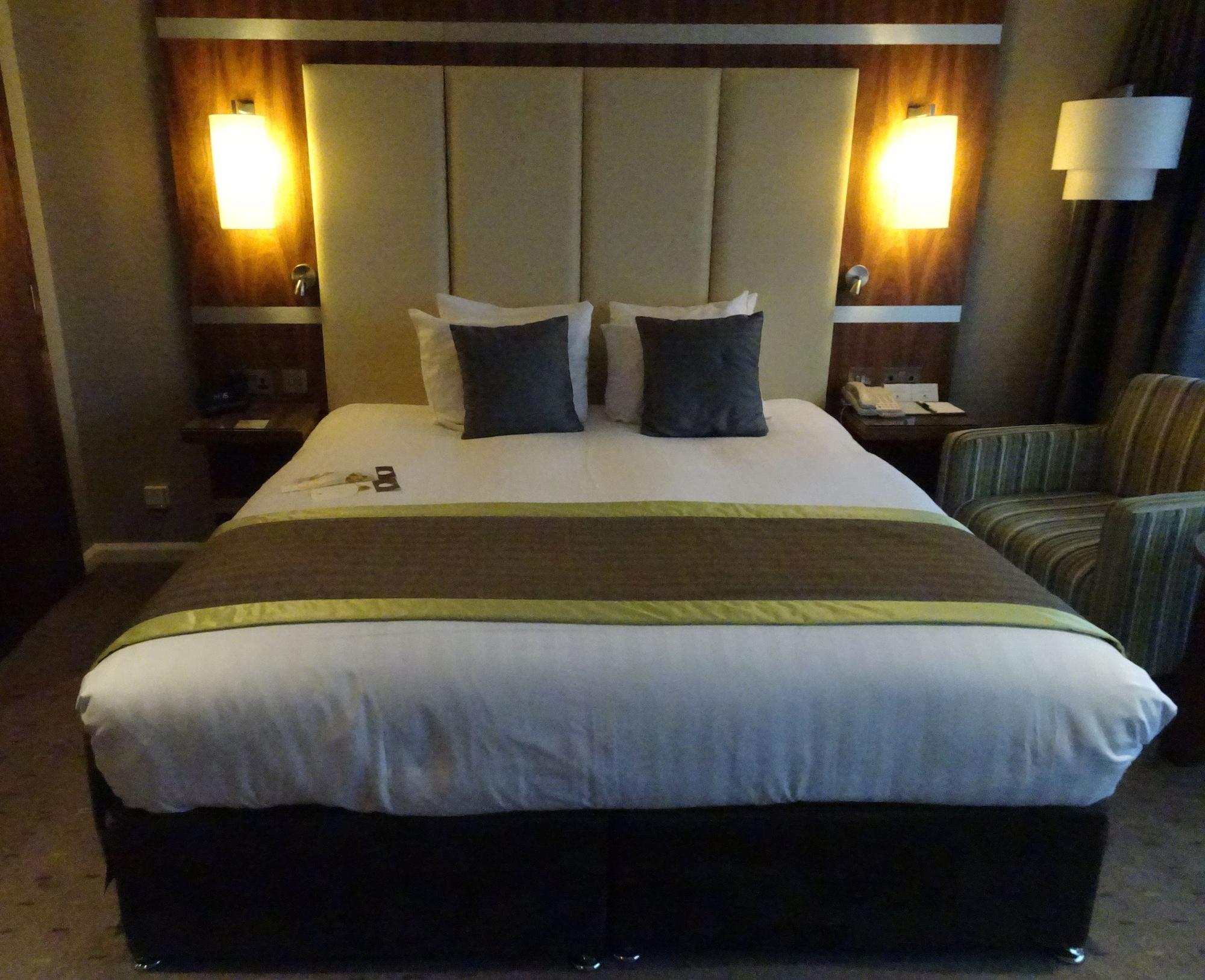 Hotel Doubletree By Hilton Milton Keynes