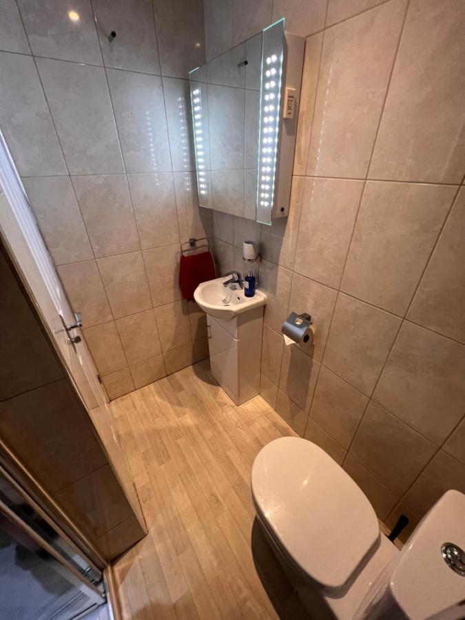 Homestay Larmins Milton Keynes