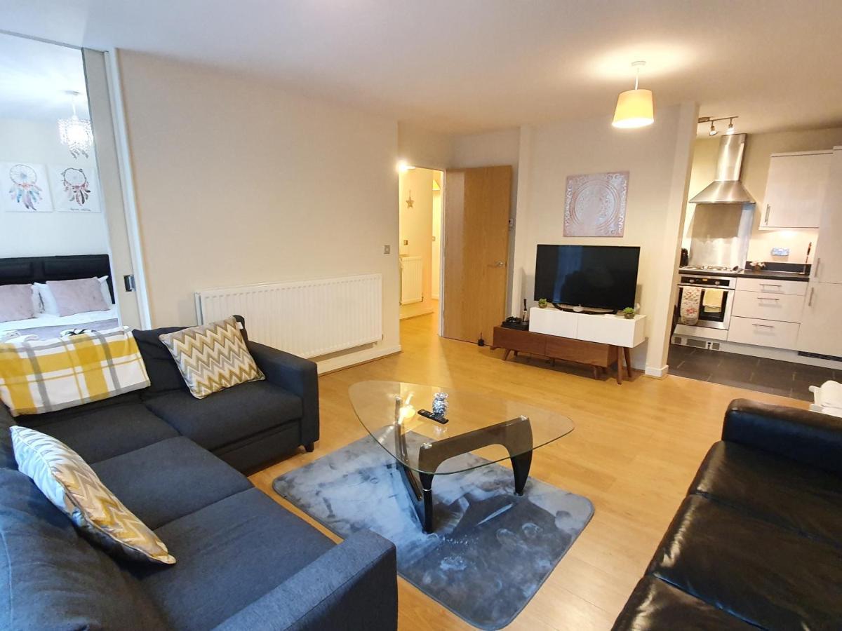 Dazzon - Hub - Central Mk Apartment Milton Keynes