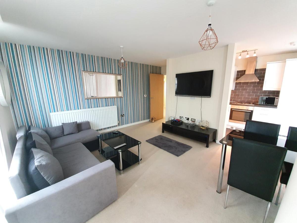 Dazzon - Hub - Central Mk Apartment *