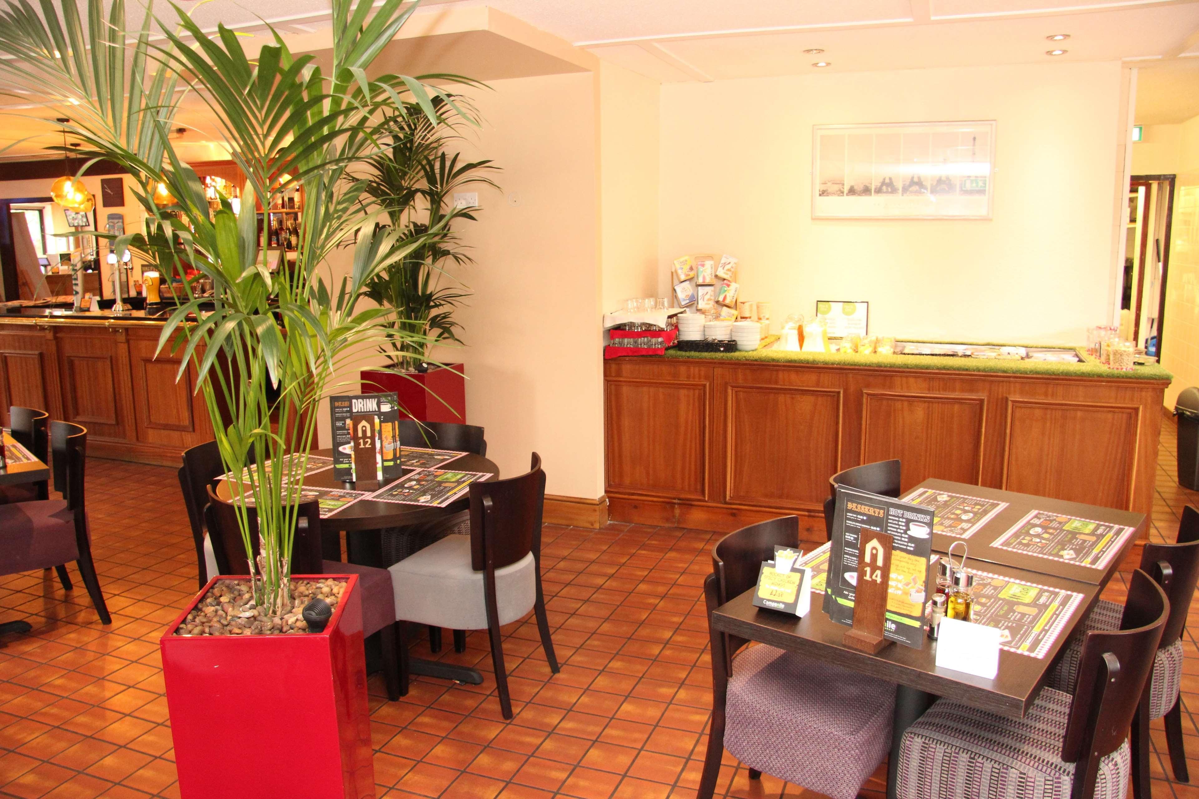 Hotel Campanile - Fenny Stratford