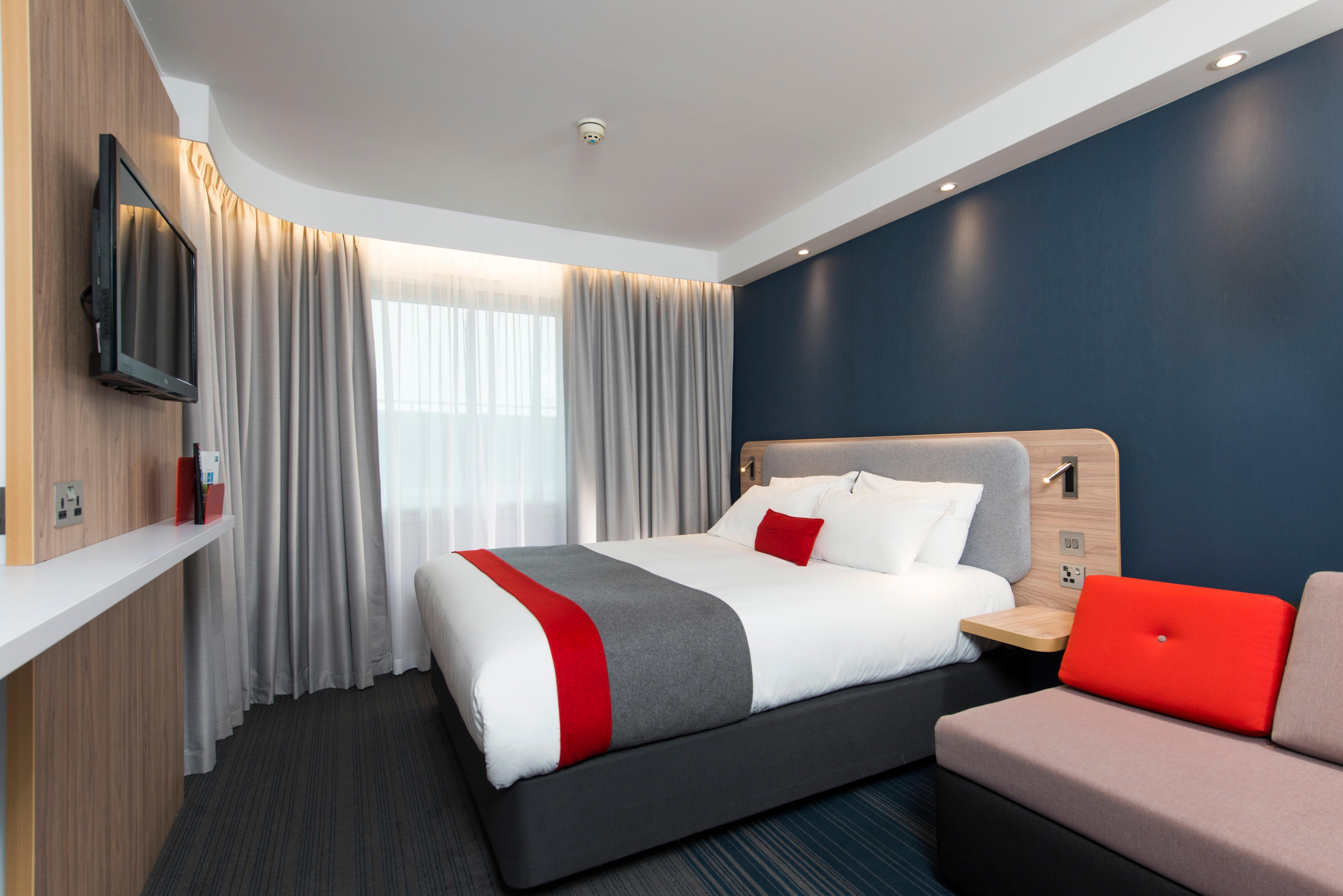 Express By Ihg 3*