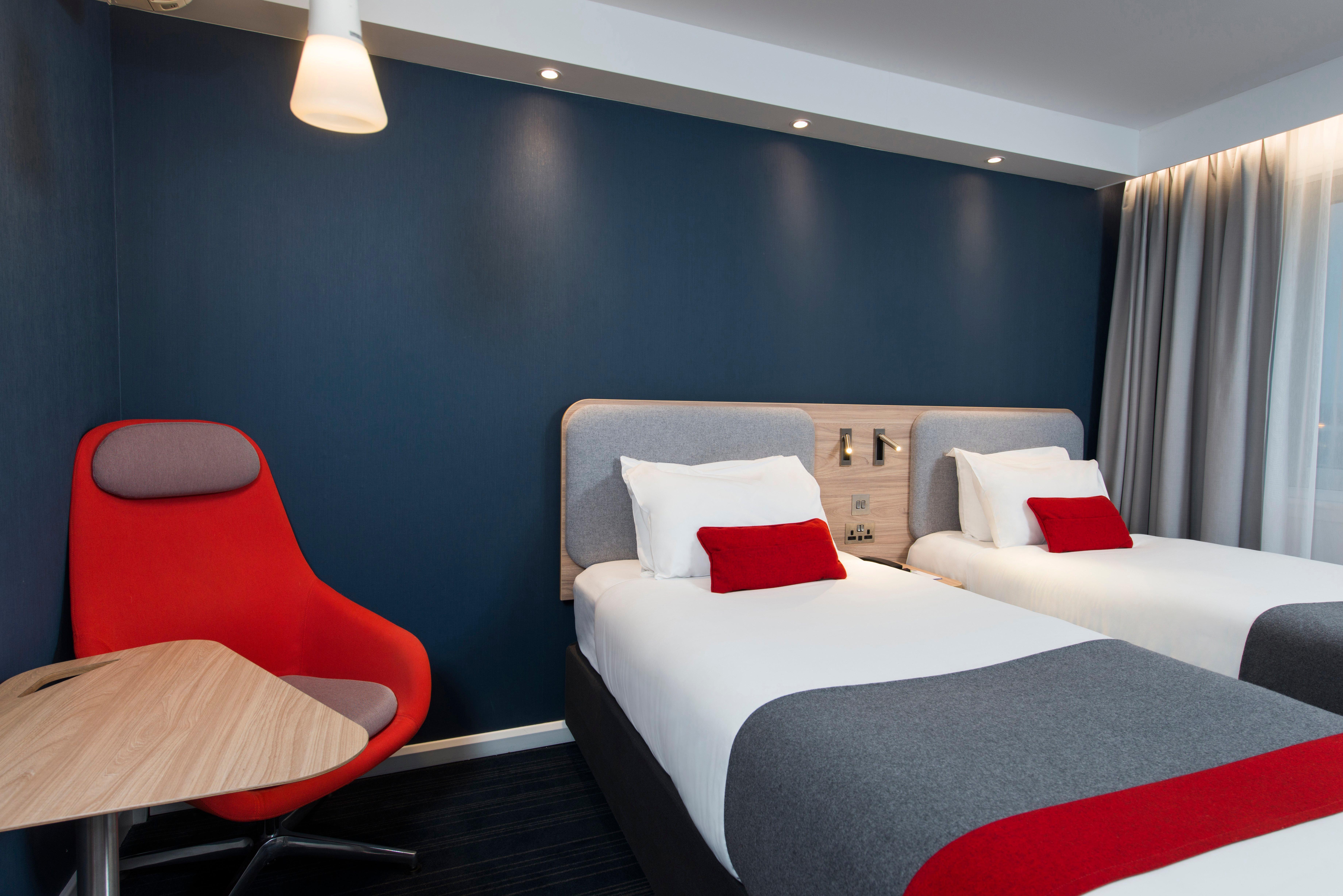 Express By Ihg Hotel Milton Keynes