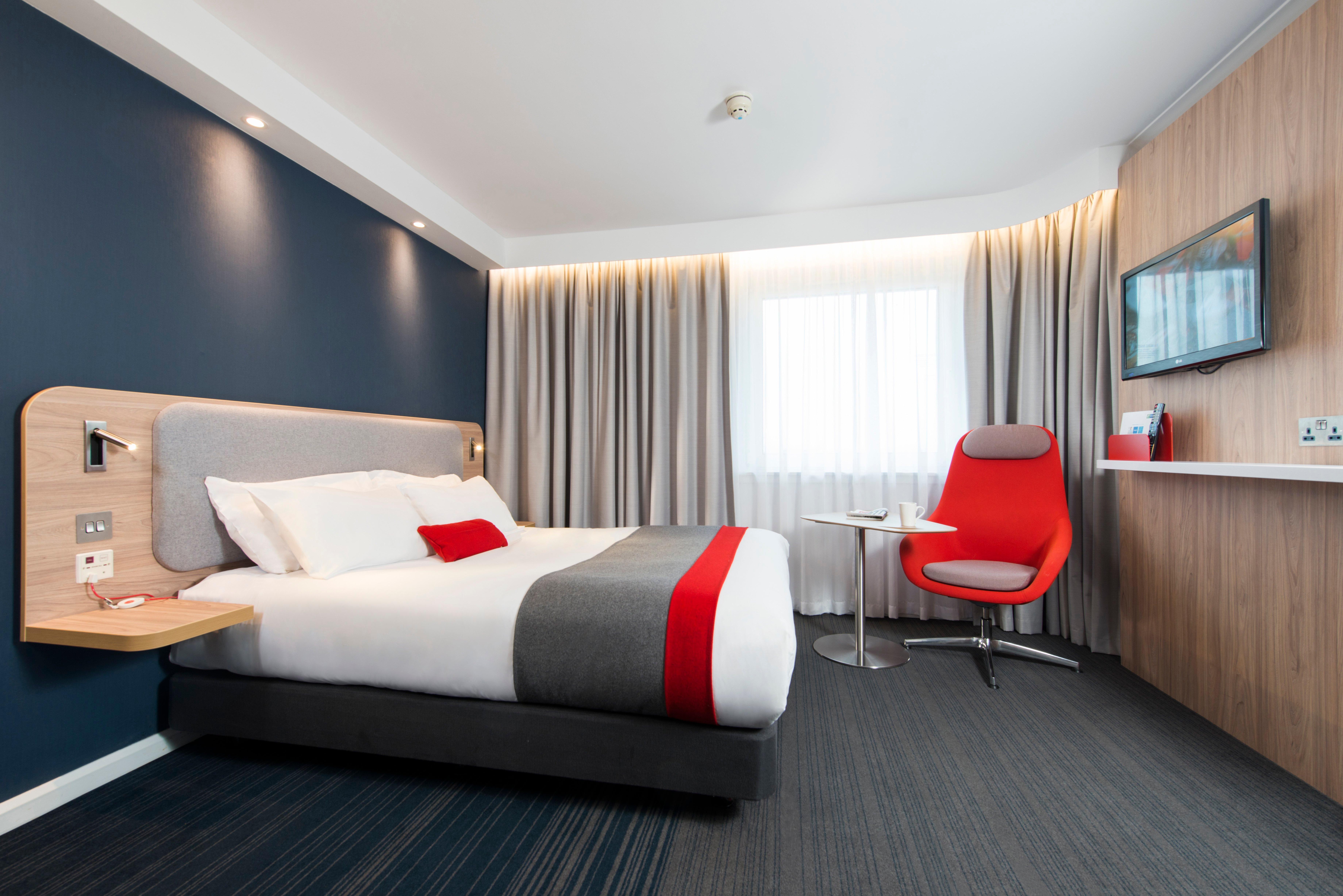 Express By Ihg 3*