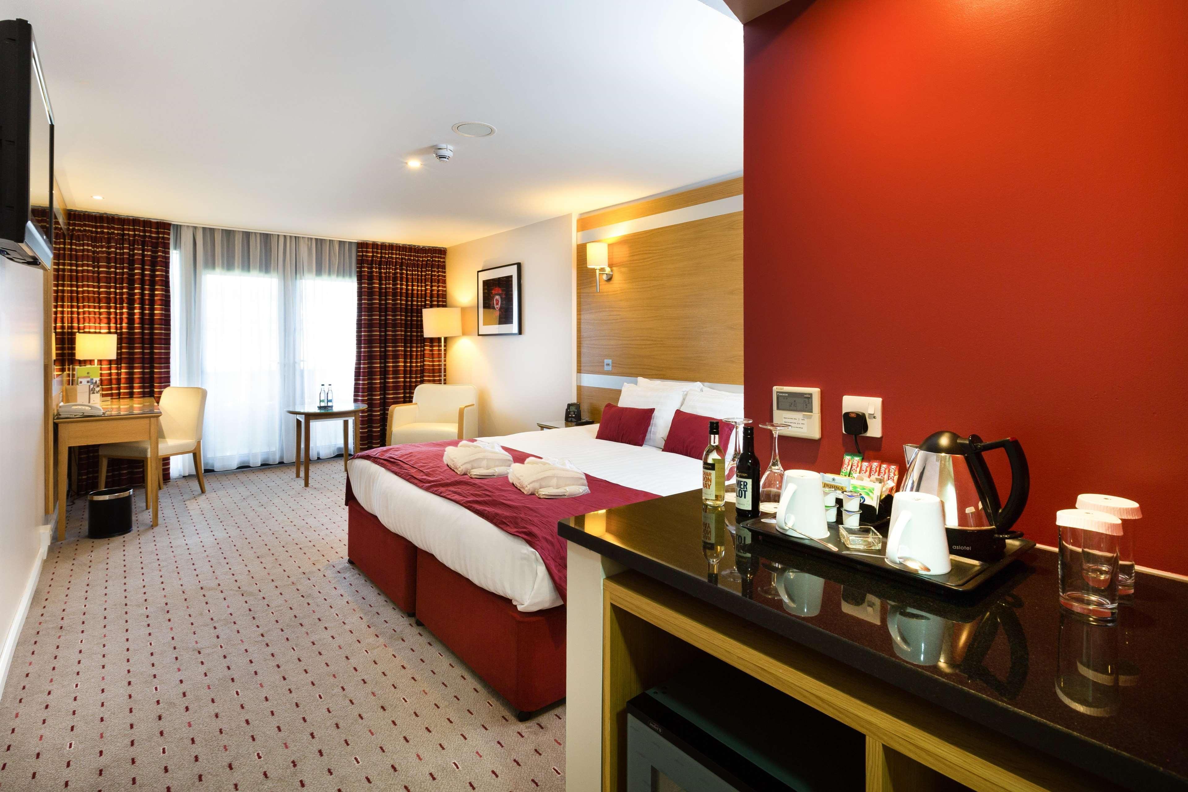 Doubletree By Hilton Hotel Milton Keynes