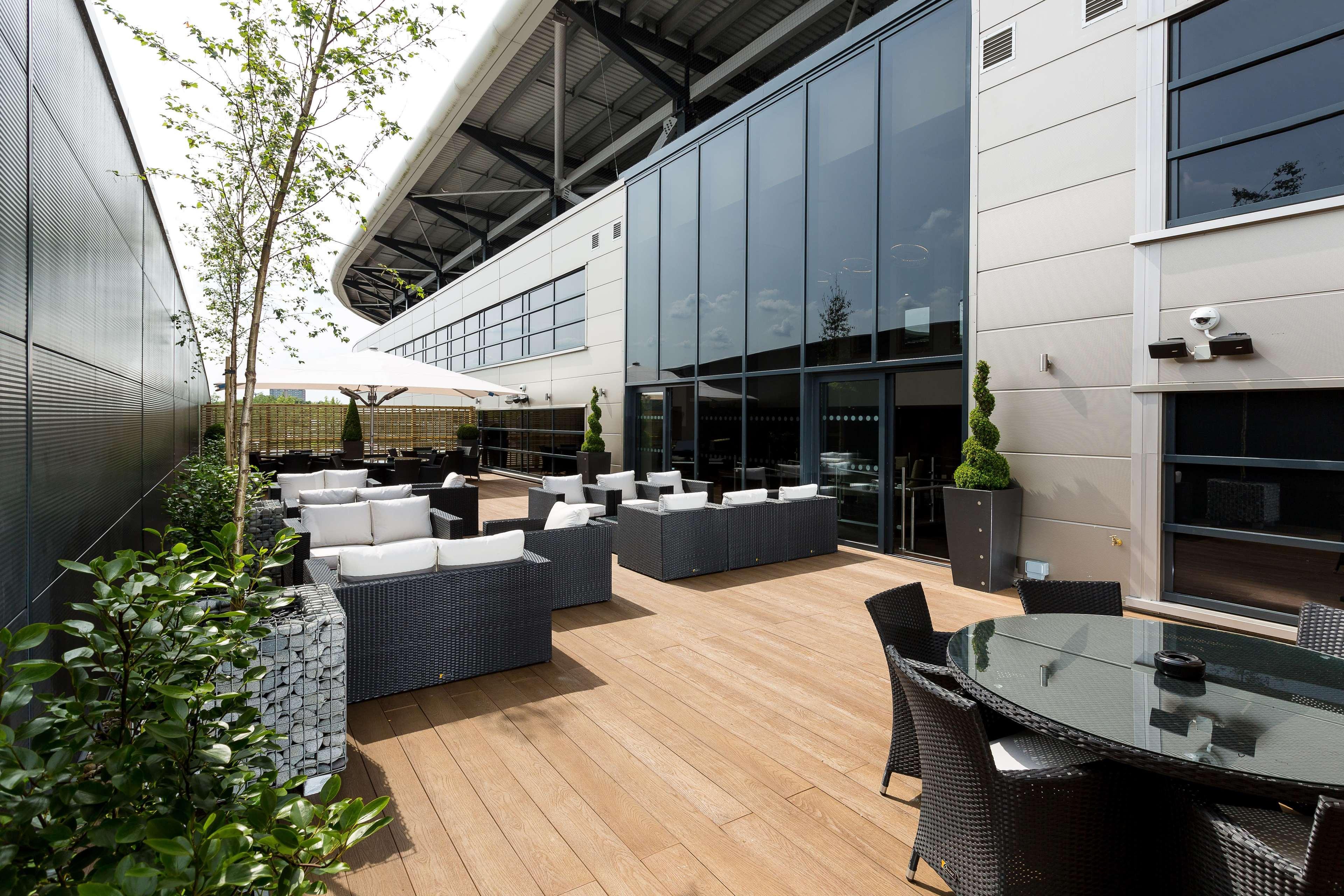 Hotel Doubletree By Hilton Milton Keynes