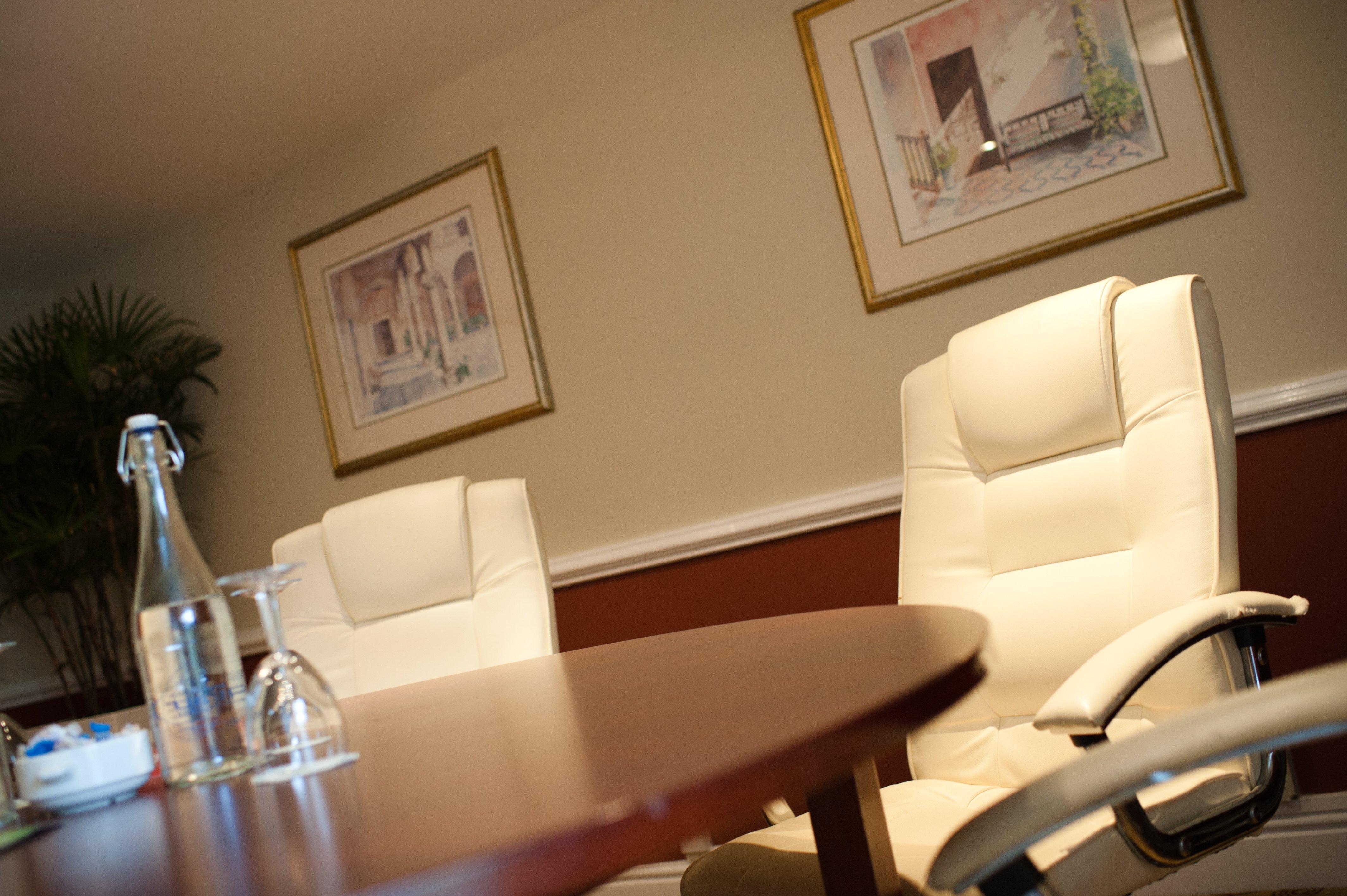 Holiday East M1 Junc 14 By Ihg Hotel 4*