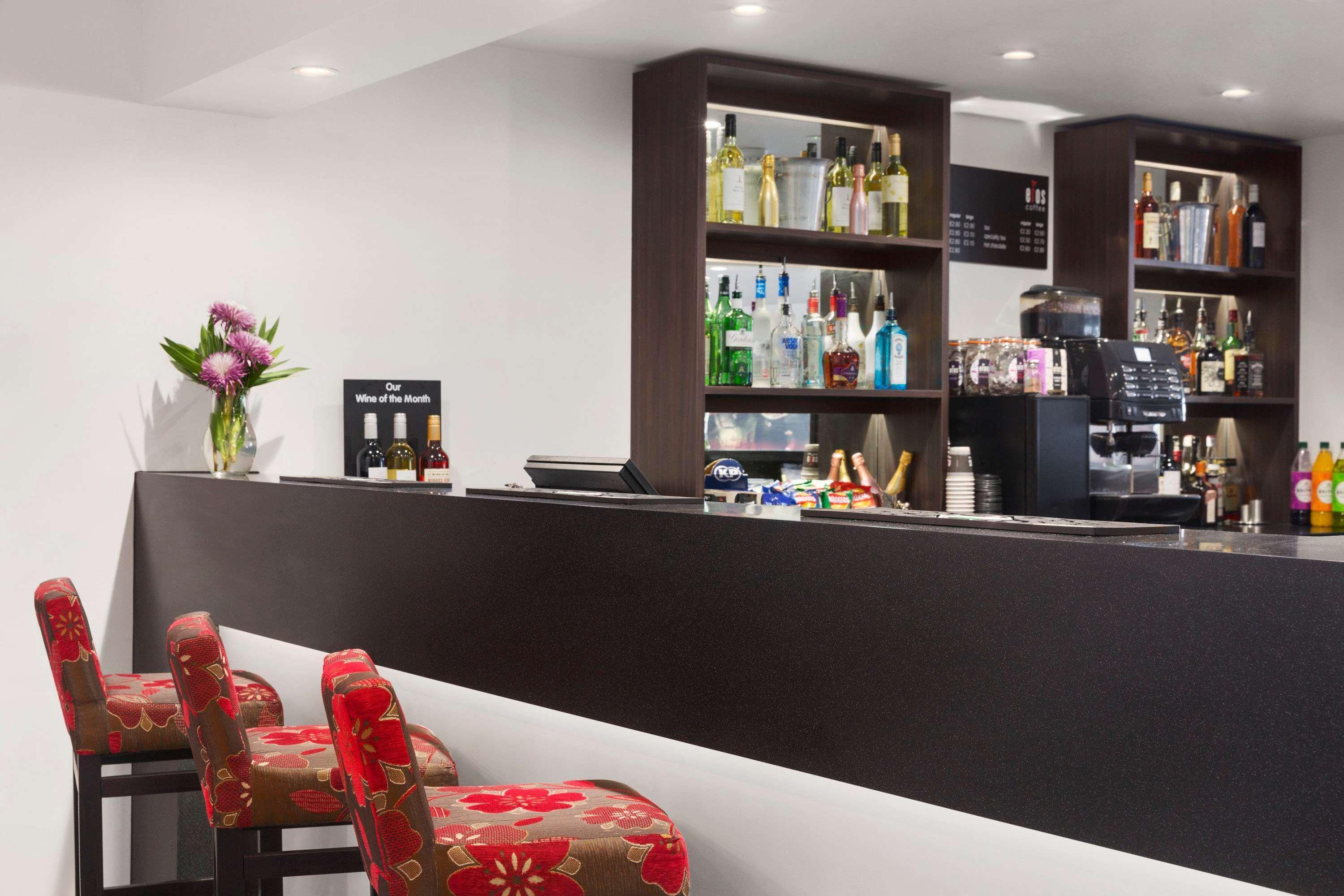 Ramada 4*