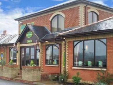The Broughton By Greene King Hotel 3*