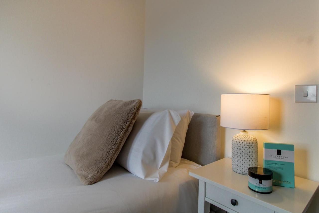 Apartment Walton By Pay As U *