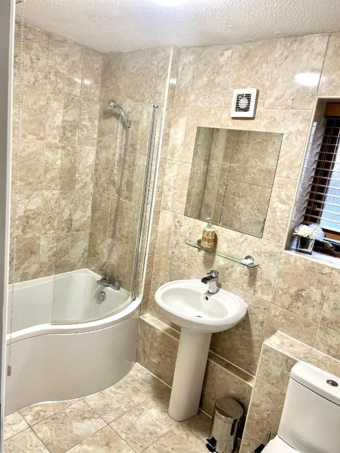 Apartment Campbell Park View - With Free Parking Milton Keynes