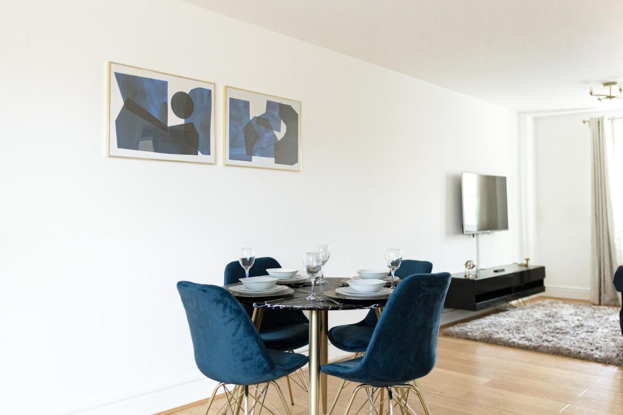 Apartment Bright, Fresh, Spacious And Modern - Free Parking
