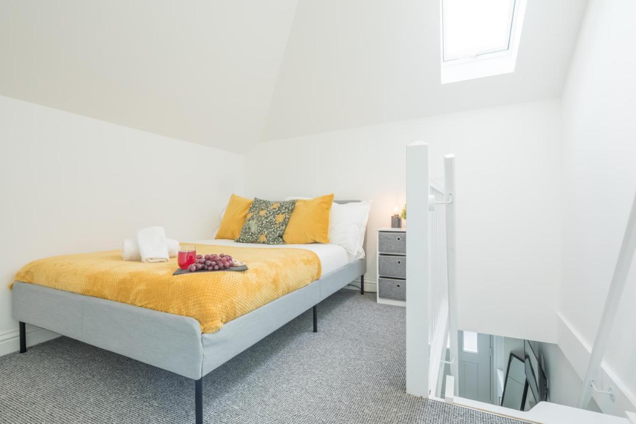 Cosy Two Bed For Family And Contractors By O&j Real Estate