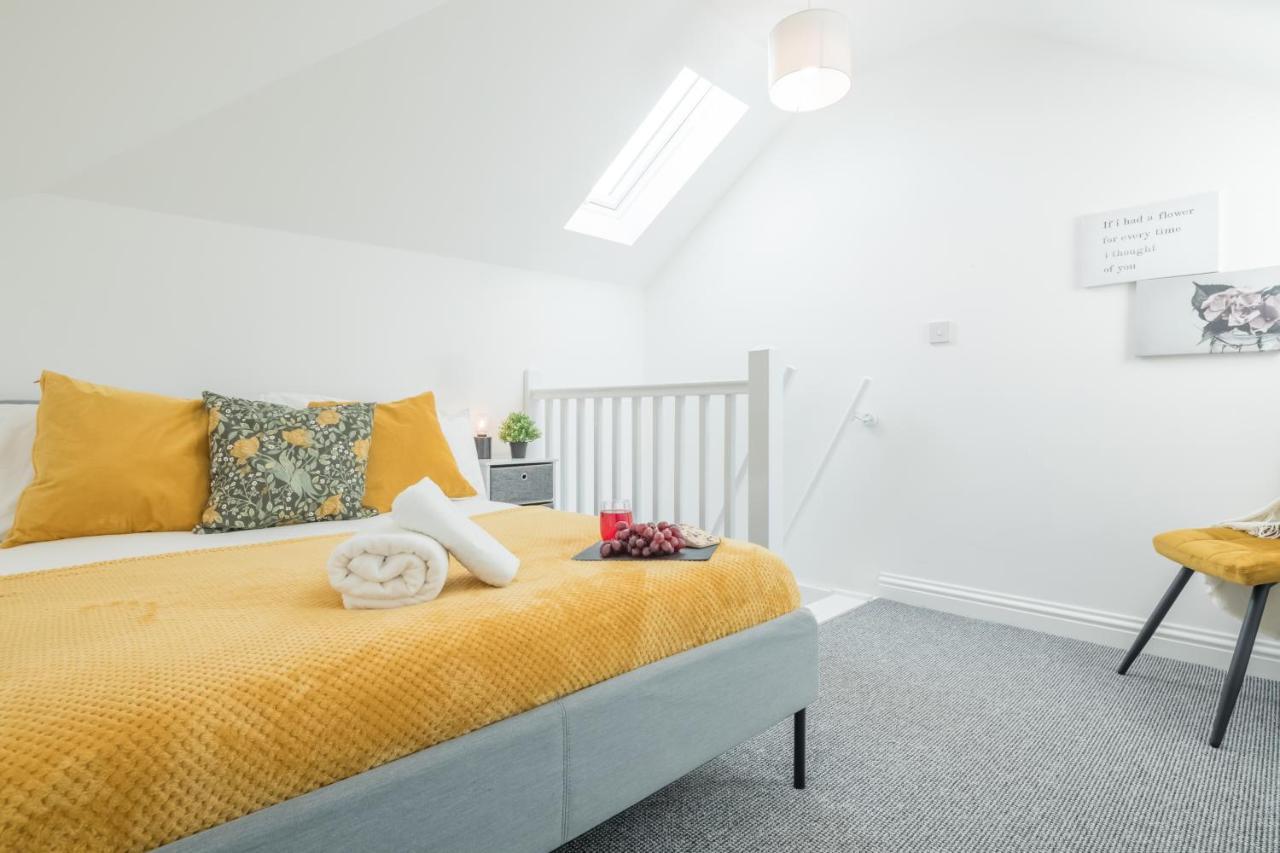 Cosy Two Bed For Family And Contractors By O&j Real Estate *