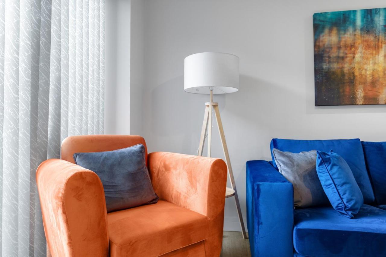 Infra Mews: Versatile For Extended *