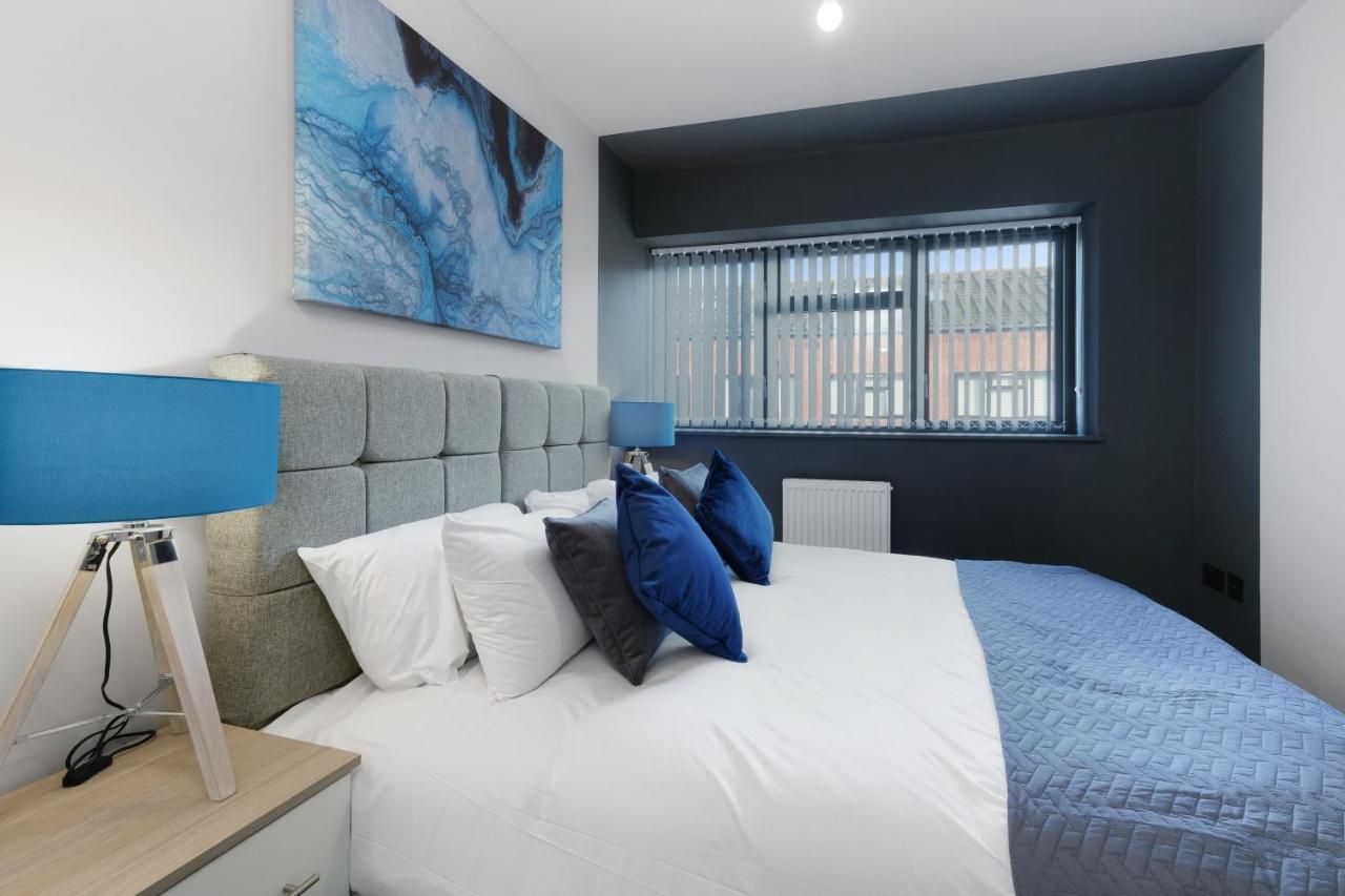 Infra Mews: Versatile For Extended *