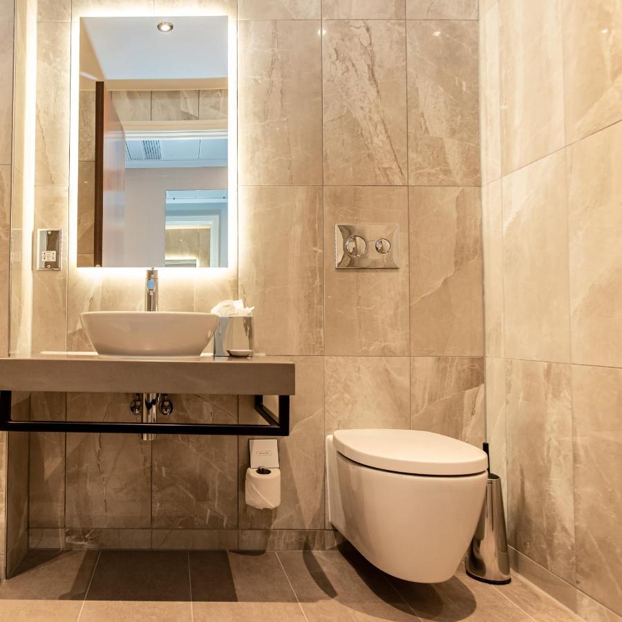 La Tour Hotel 4*