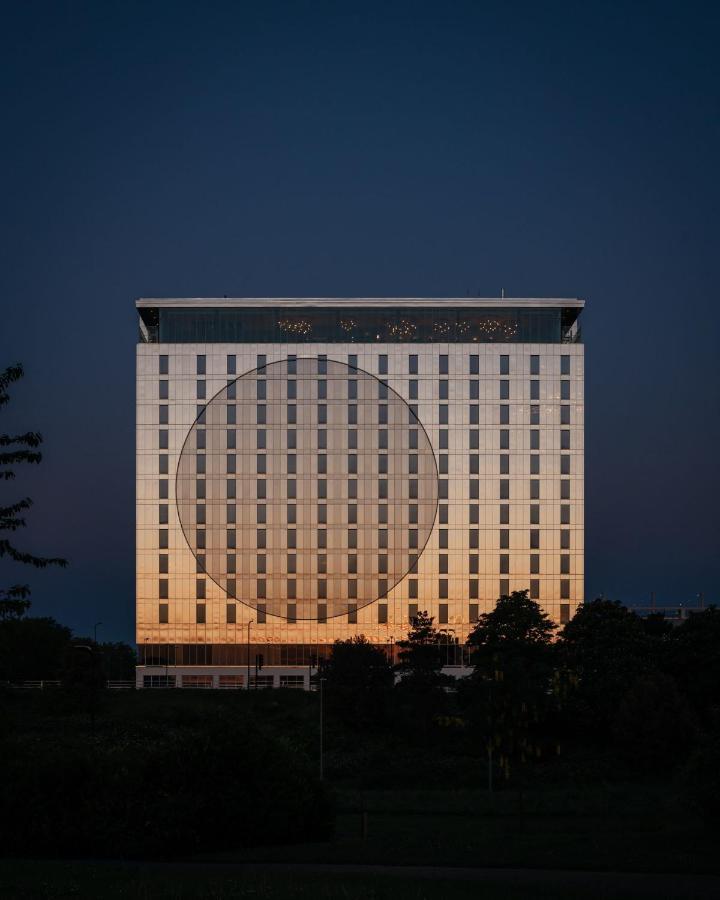 La Tour Milton Keynes